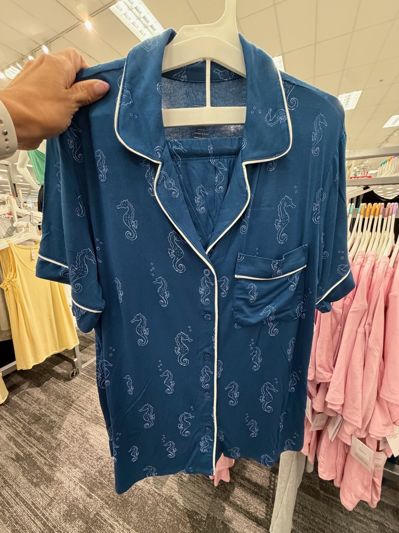 This adorable pj set is from Target!

+ comes in so many other cute colors🩵



Matching set, seahorse print, pajama set, summer, seasonal, carla.bushey

#LTKSeasonal #LTKselfcare