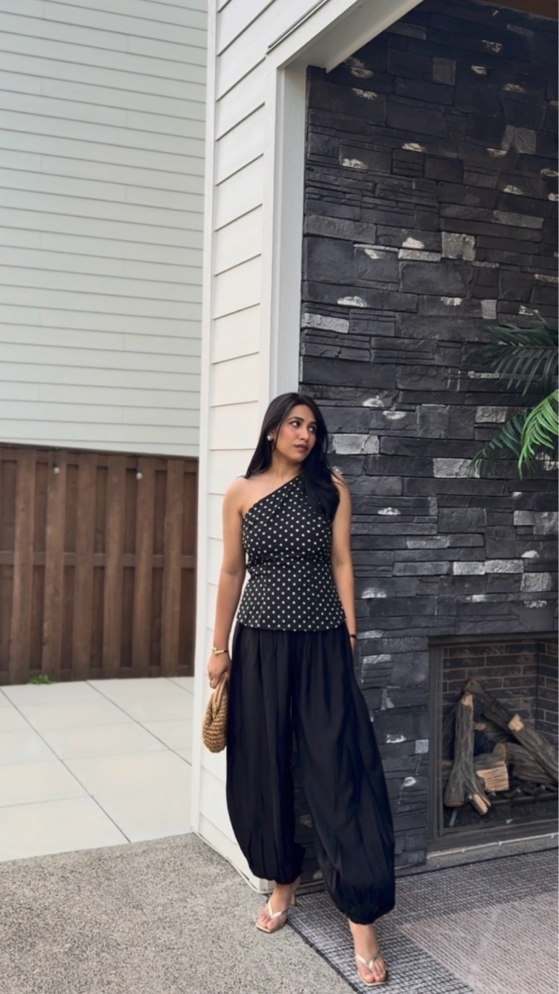 Balloon pants #polkadottop #vacationoutfits

#LTKootd #LTKSaleAlert