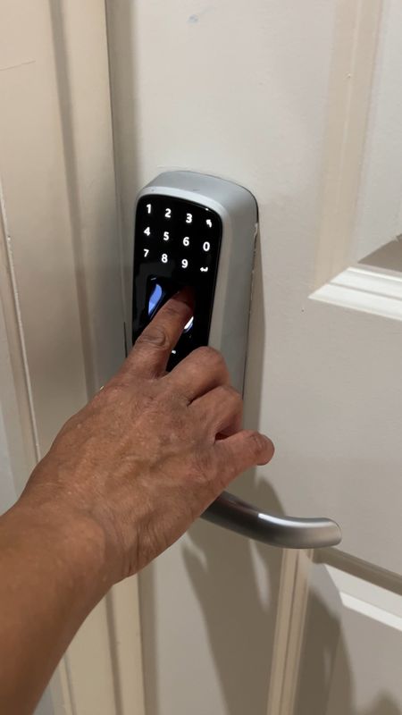 Loving this lock in my closet door. Finger print access and app controlled. 
#justjeannie #closet #closetdoorlock #doorlock #amazonhome #amazonfind


#LTKhome