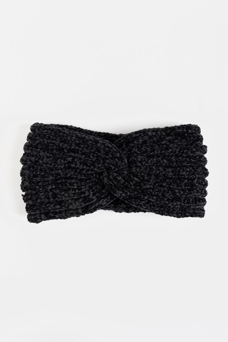 Jassy Twist Front Ribbed Earband | Francesca’s Collections