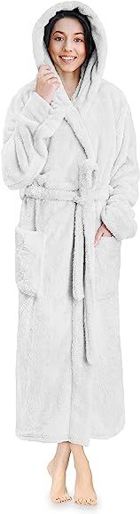 PAVILIA Women Hooded Plush Soft Robe | Fluffy Warm Fleece Sherpa Shaggy Bathrobe (L/XL, Gray) at ... | Amazon (US)
