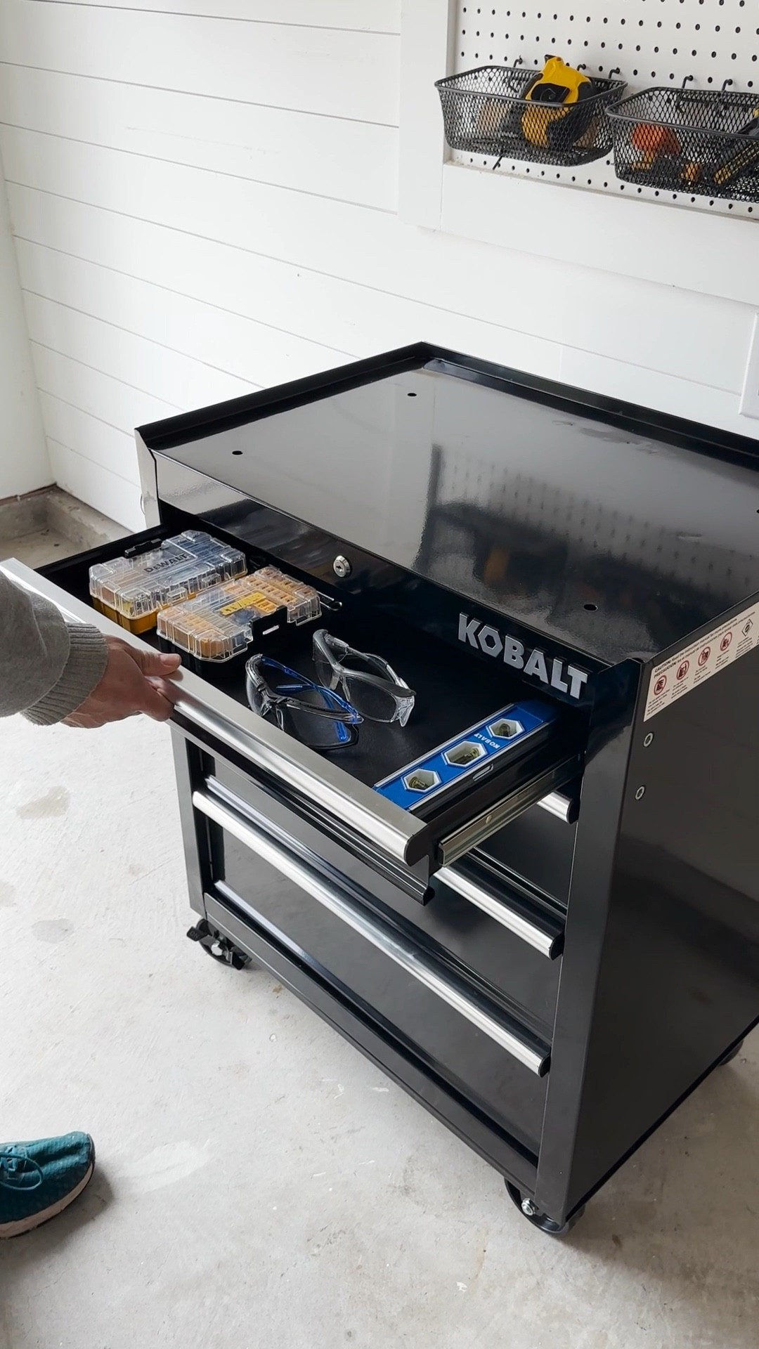 Gift ideas for DIYers from Lowe's for December Deal Drops! #ad #LowesPartner This rolling tool cabinet and mini tool box are the perfect gifts for any DIYer! @loweshomeimprovement

Gifts for woodworkers / Gifts for homeowners / Organization Gifts / / Tool storage and organization / Garage storage / Gifts for him / Gifts for her

#LTKSaleAlert #LTKSeasonal #LTKHome