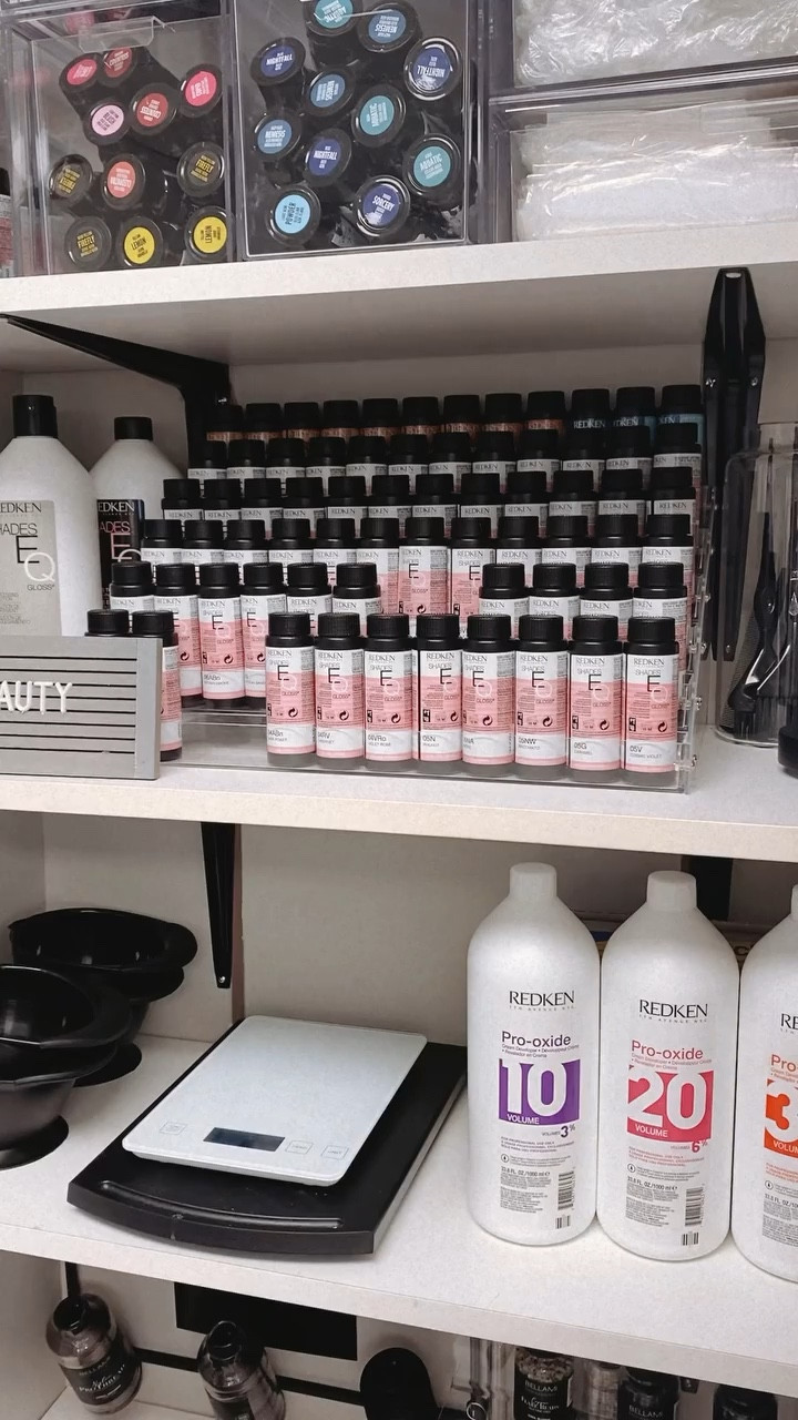 Redken Shades EQ organization hack ✨

Using an acrylic nail polish organizer to store and display Shades EQ bottles for a clean, easy-to-see setup. Perfect for salon organization, color storage, and keeping formulas organized behind the chair.

Linked the acrylic organizer I use 🖤

#LTKBeauty #LTKdayinmylife #LTKHome
