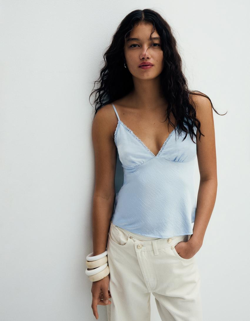 Lace trim sateen top - Women | Bershka UK