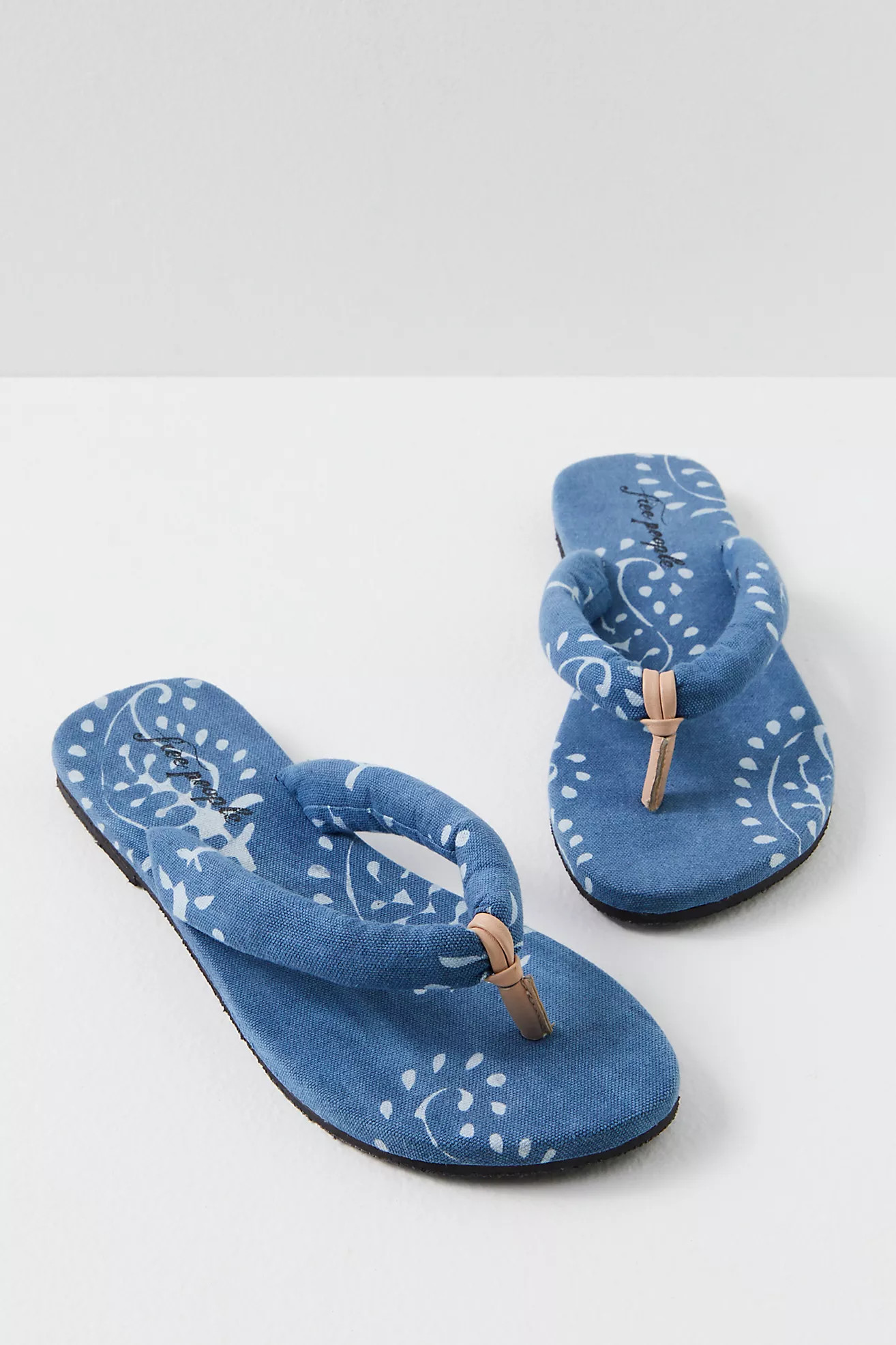 Es Verdra  Cotton Thong Sandals | Free People (Global - UK&FR Excluded)