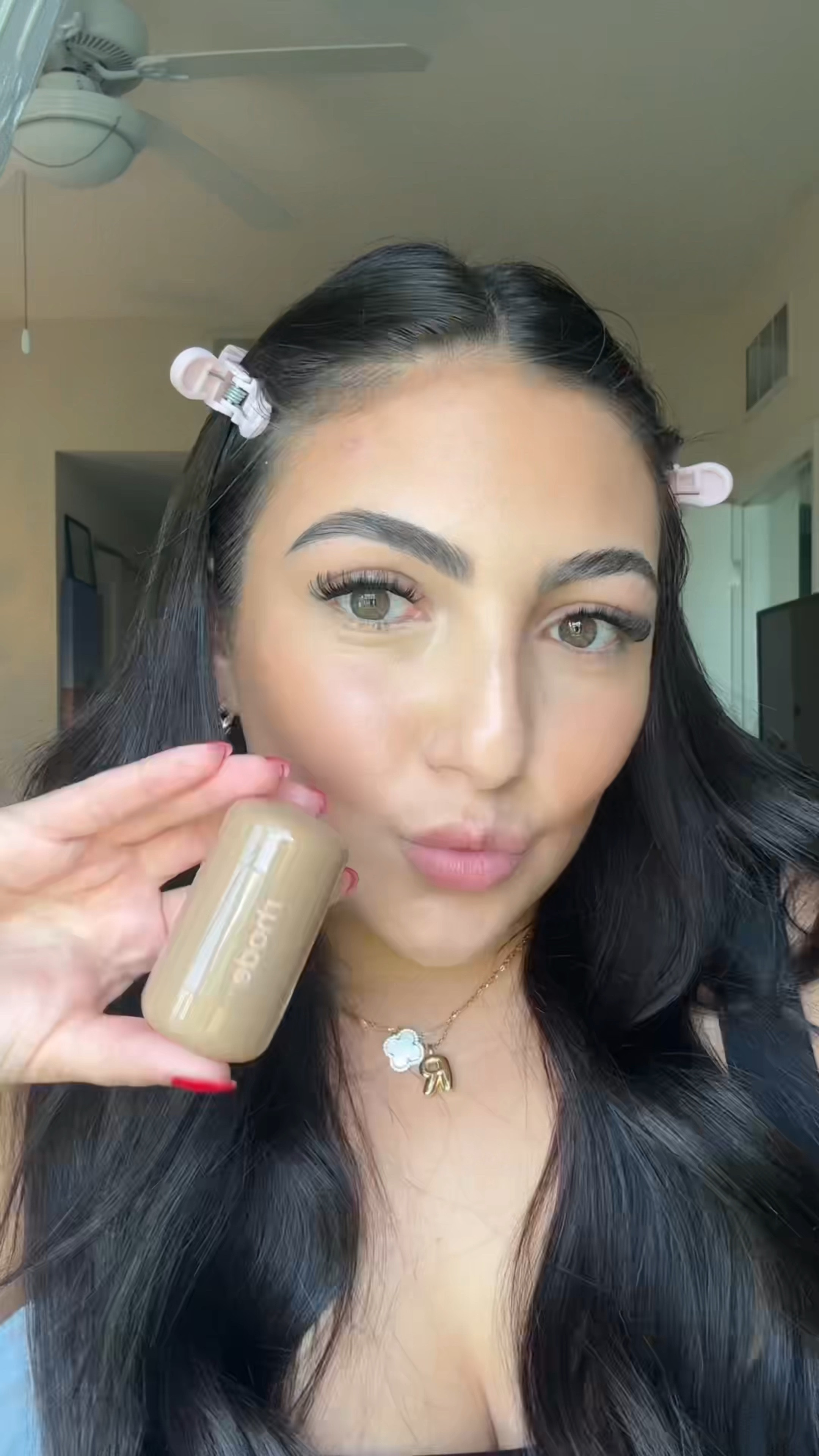 this blush is my new personality 🌷🎀💫

@rhode pocket blush in shade “sleepy girl” 💌

#LTKFindsUnder50 #LTKActive #LTKBeauty