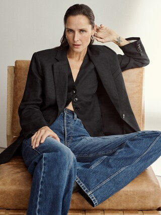 Lina Relaxed Linen Blazer | Banana Republic (CA)