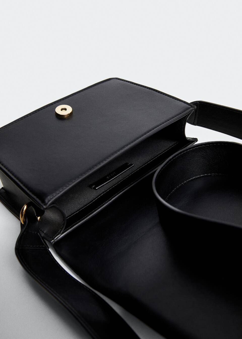 Search: black crossbody (58) | Mango USA | MANGO (US)