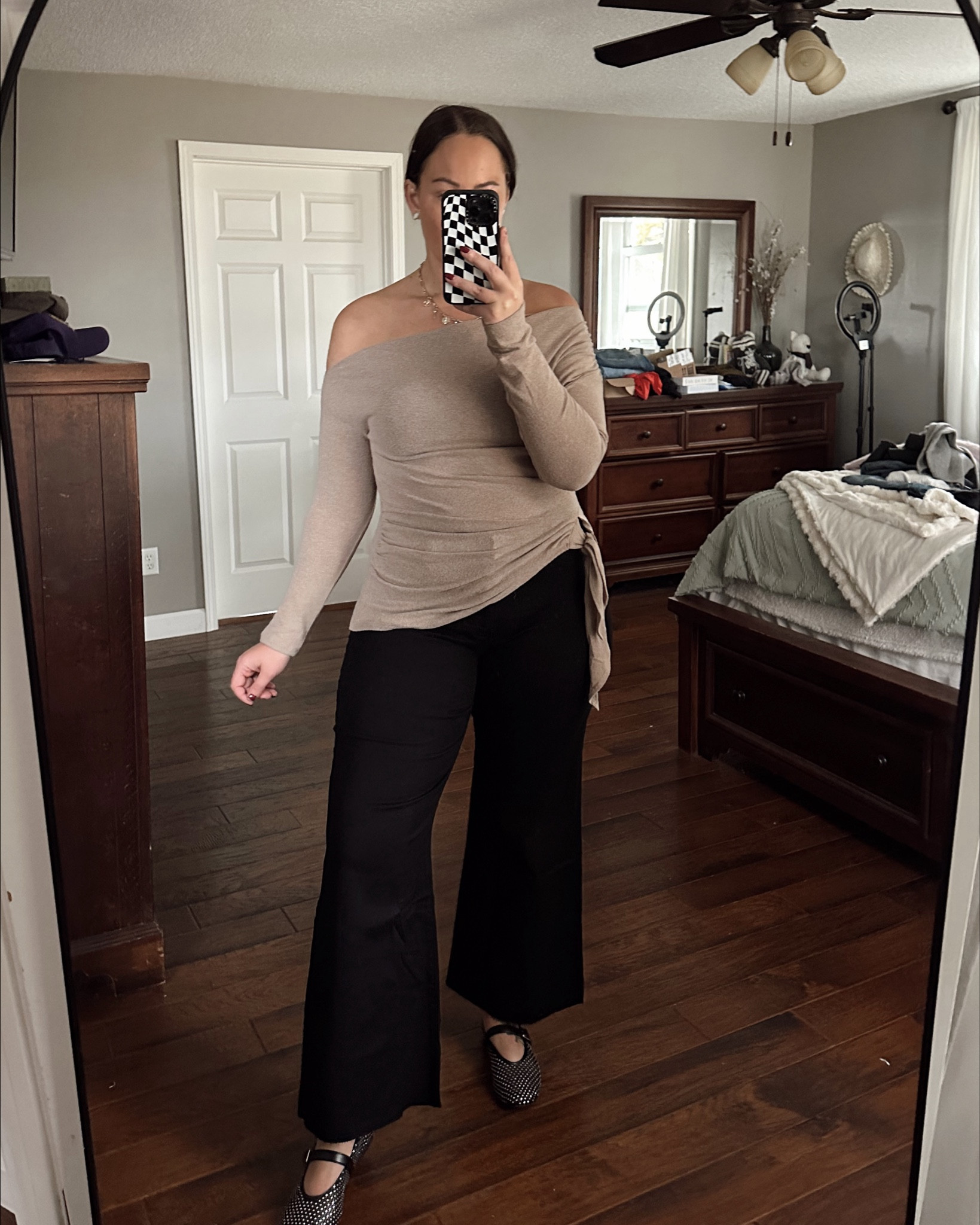 Nordstrom Black Friday / cyber Monday deals!! 

Wearing large in tops and 14 in jeans 👏 

#LTKCyberWeek #LTKSaleAlert