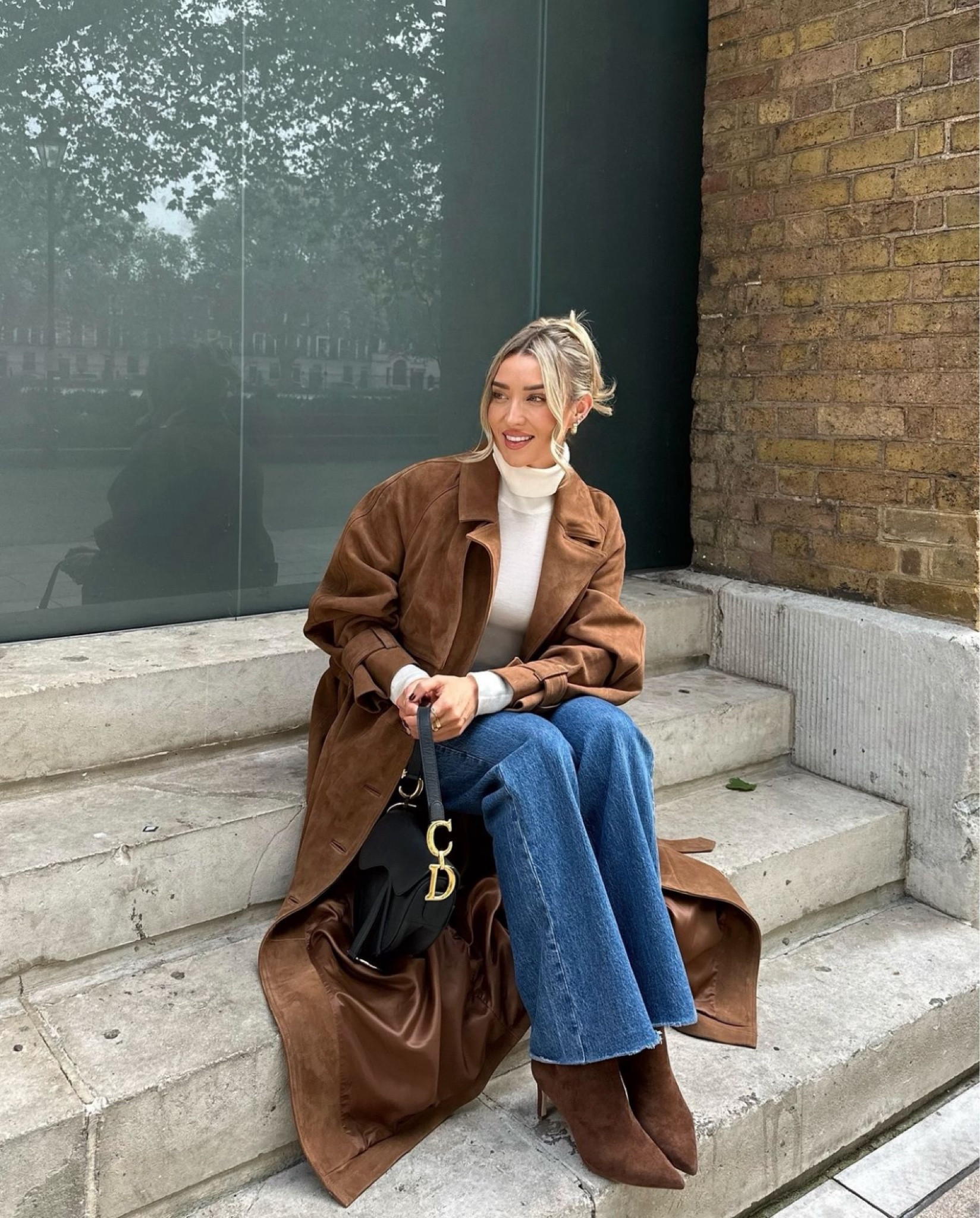The perfect trench this autumn 🍂 suede chocolate brown coat, have linked similar napped and suedette coats, styled with matching boots and blue jeans #FashionMonth #LTKautumn

#LTKstyletip