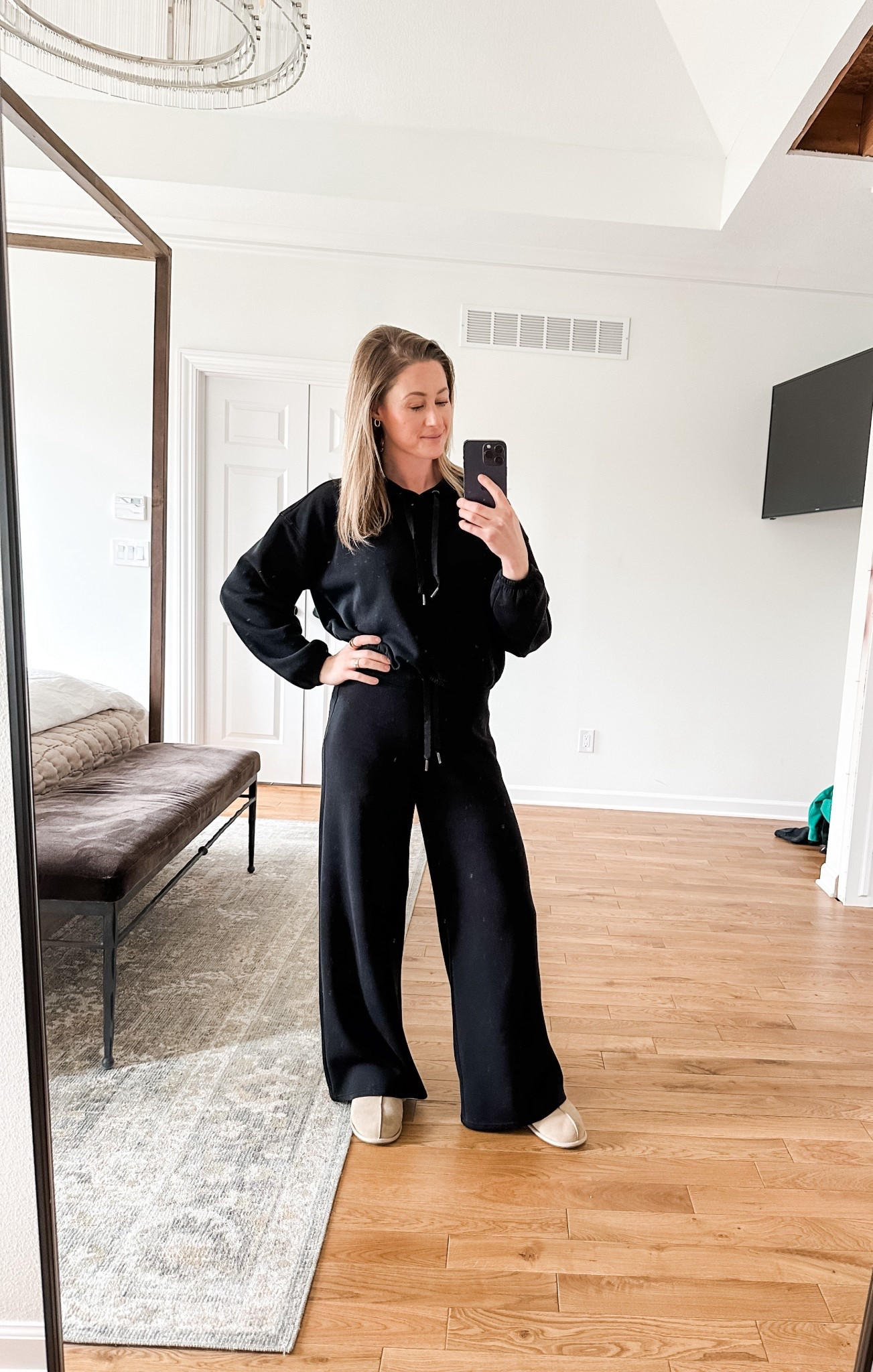 My friend got her first Spanx set and was immediately a believer 🙃 it’s just so soft and flattering!! 

#LTKgrwm #LTKootd #LTKdayinmylife