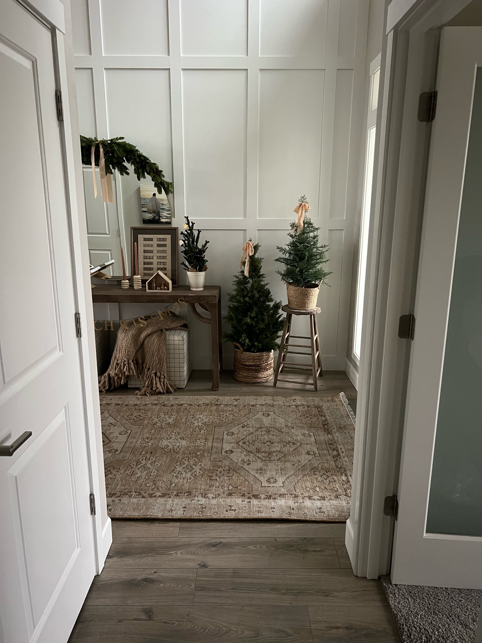 Obsessed with my new entryway rug! It’s a hand-knotted rug which makes the price tag and quality higher but it will last forever! Love the muted vintage feel. Free shipping thru the end of the day! 

#LTKSeasonal #LTKHoliday #LTKhome