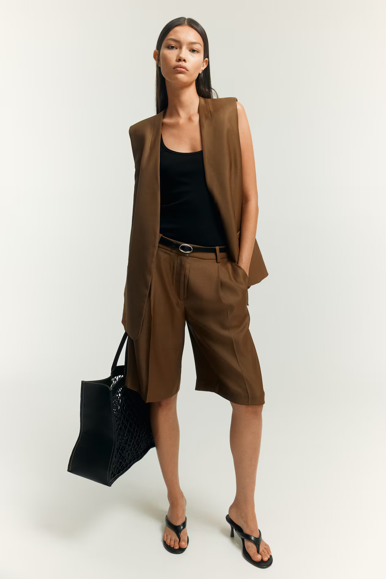 Bermuda shorts | H&M (UK, MY, IN, SG, PH, TW, HK)