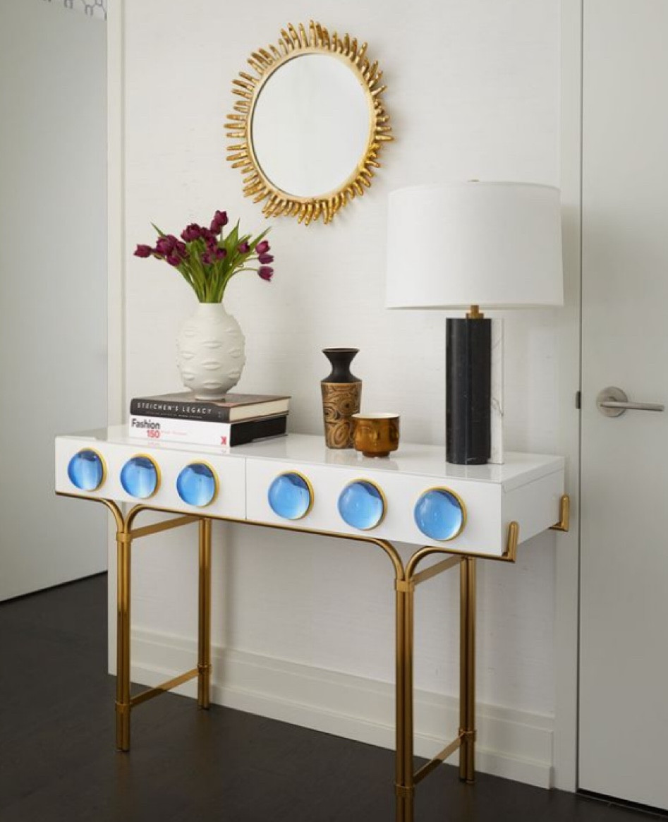 Entry way makeover. Console table. Pop of color. Delicate furniture. Home decor. Lifestyle. Loving  

#LTKhome