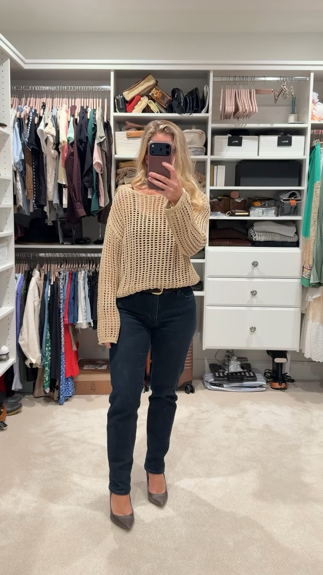 I’ve realized that the most beautiful wardrobes have a lot in common with the most beautiful homes.

They’re thoughtfully curated, built around quality pieces, and designed to make everyday life feel effortless.

This outfit is a perfect example. A lightweight knit, dark denim, and classic pumps. Nothing trendy, just timeless pieces that work together season after season.

Whether I’m designing a home or getting dressed in the morning, my goal is the same: create a collection of pieces you love that make every decision a little easier.

That’s where confidence begins.

Everything I’m wearing is linked in my LTK. 🤍

#LTKootd #LTKPetite #LTKSeasonal