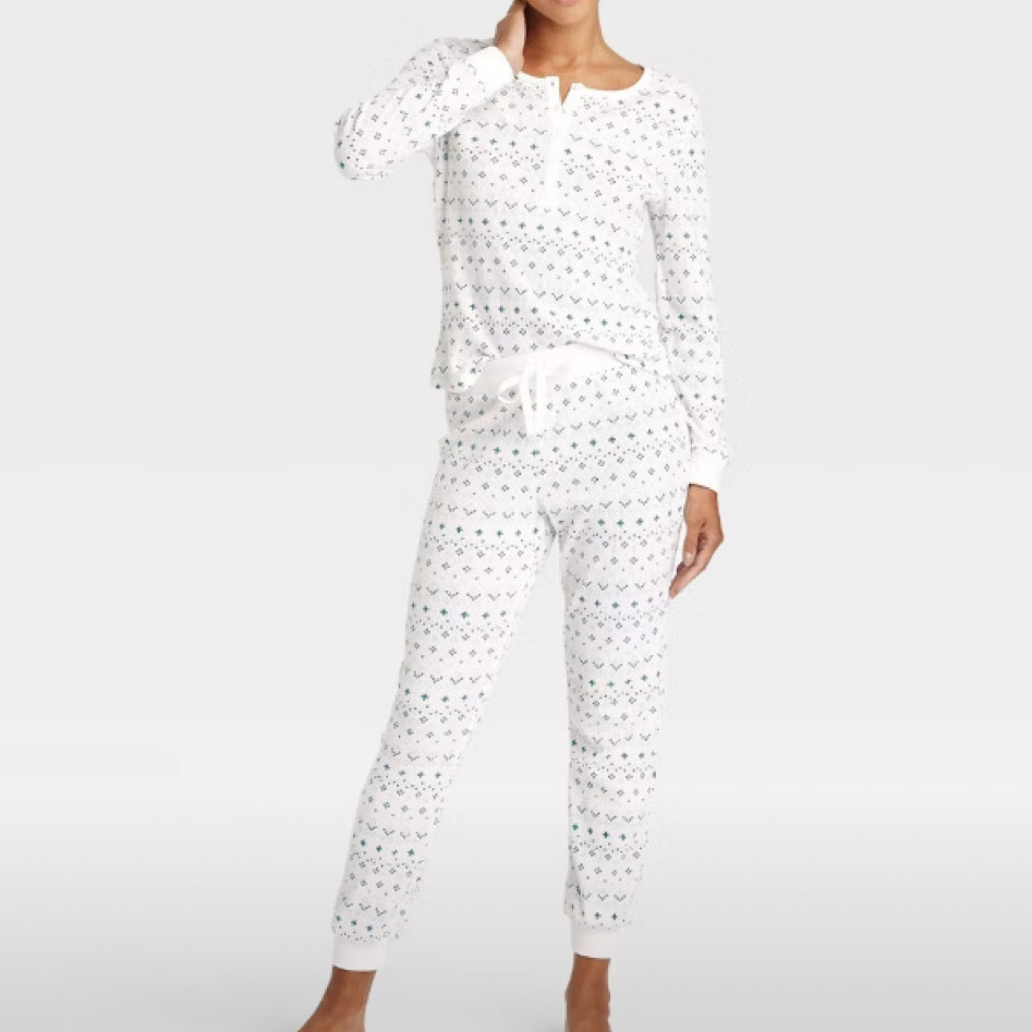 Perfect gift for anyone this season but I sized up as a gift for my postpartum moms! Perfect for them to be cozy at home with baby this winter.

#LTKBump #LTKGiftGuide #LTKHoliday