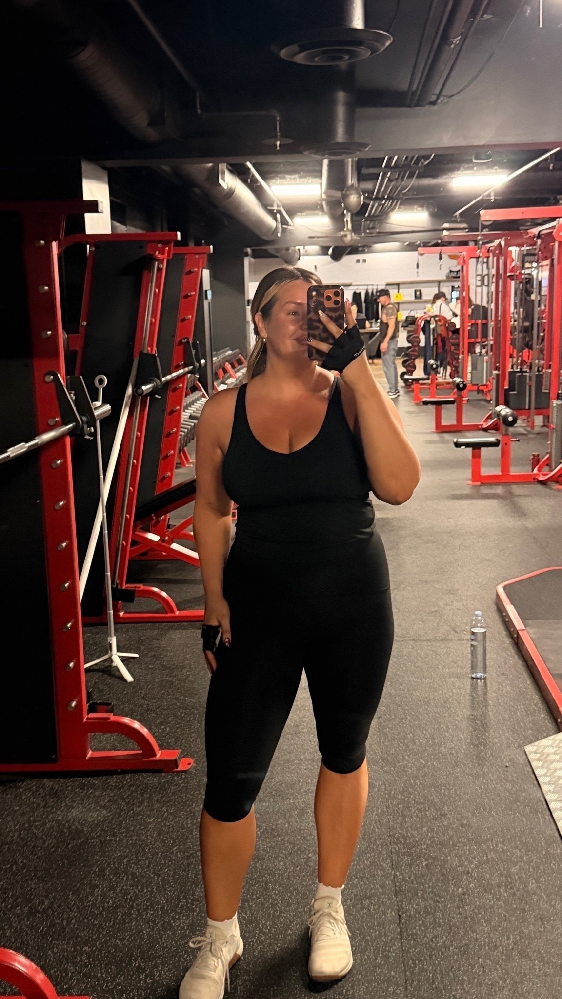 Spanx is 20% off today through the LTK app!! ⭐️ code vanezzxspanx might work for extra 

workout set 🤎 from spanx and I’m wearing an xl!

Spanx sale, workout set, activewear, Vanessa Etheridge

#LTKMidsize #LTKActive #LTKSaleAlert