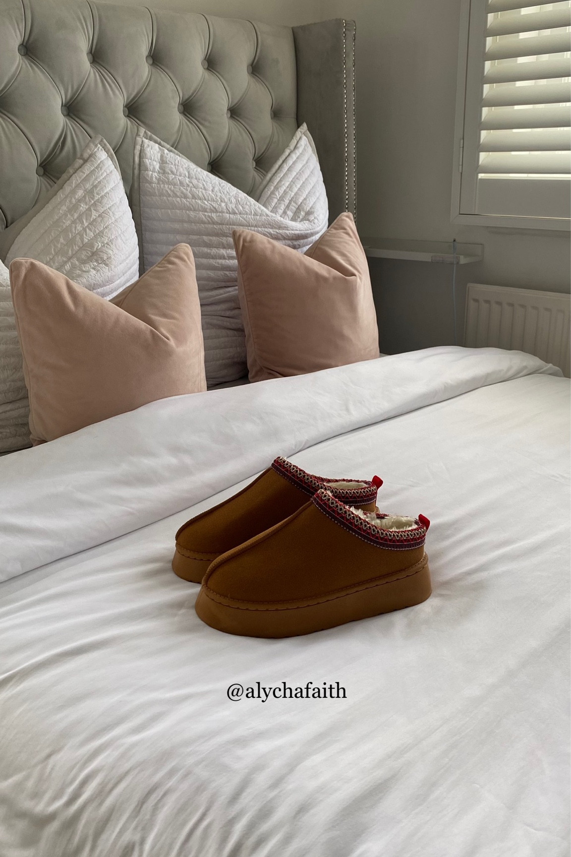Vegan UGG dupe🍂