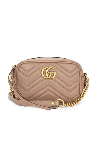 gucci Gucci GG Marmont Shoulder Bag in Beige - Blush. Size all. | FWRD 