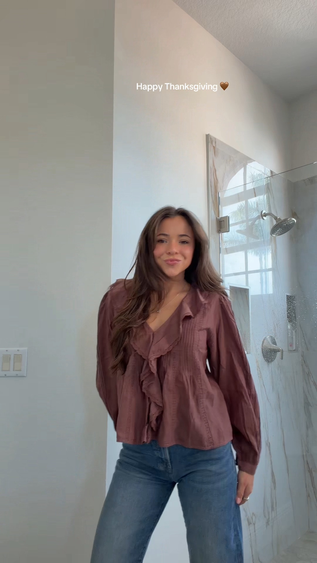 Thanksgiving fit 🤍

#LTKGiftGuide #LTKCyberWeek #LTKHoliday