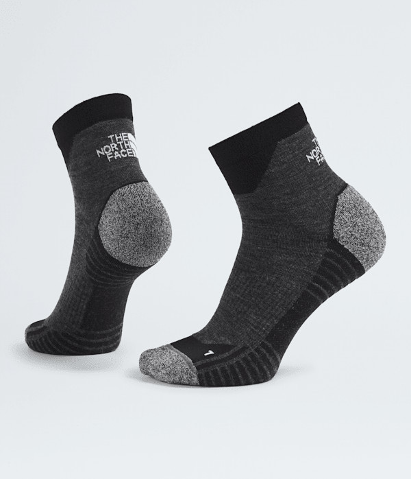 The North Face Hiking Quarter Socks (Size: Medium): Black | The North Face (US)