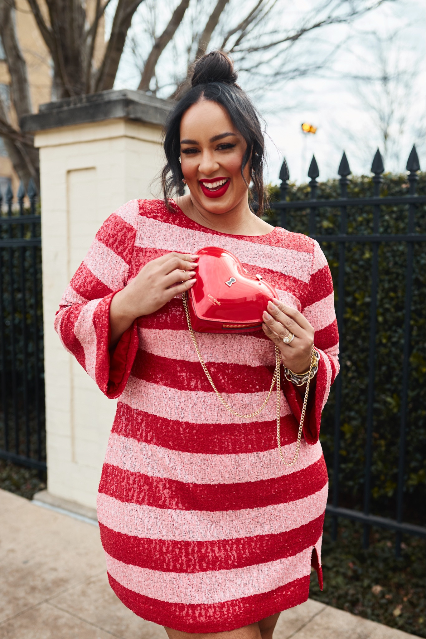 The cutest heart bag for valentines day from kate spade

#LTKMidsize #LTKItBag #LTKSeasonal