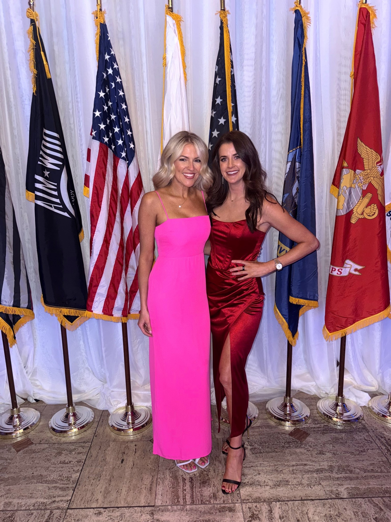 Love this simple pink dress! Wearing a medium 