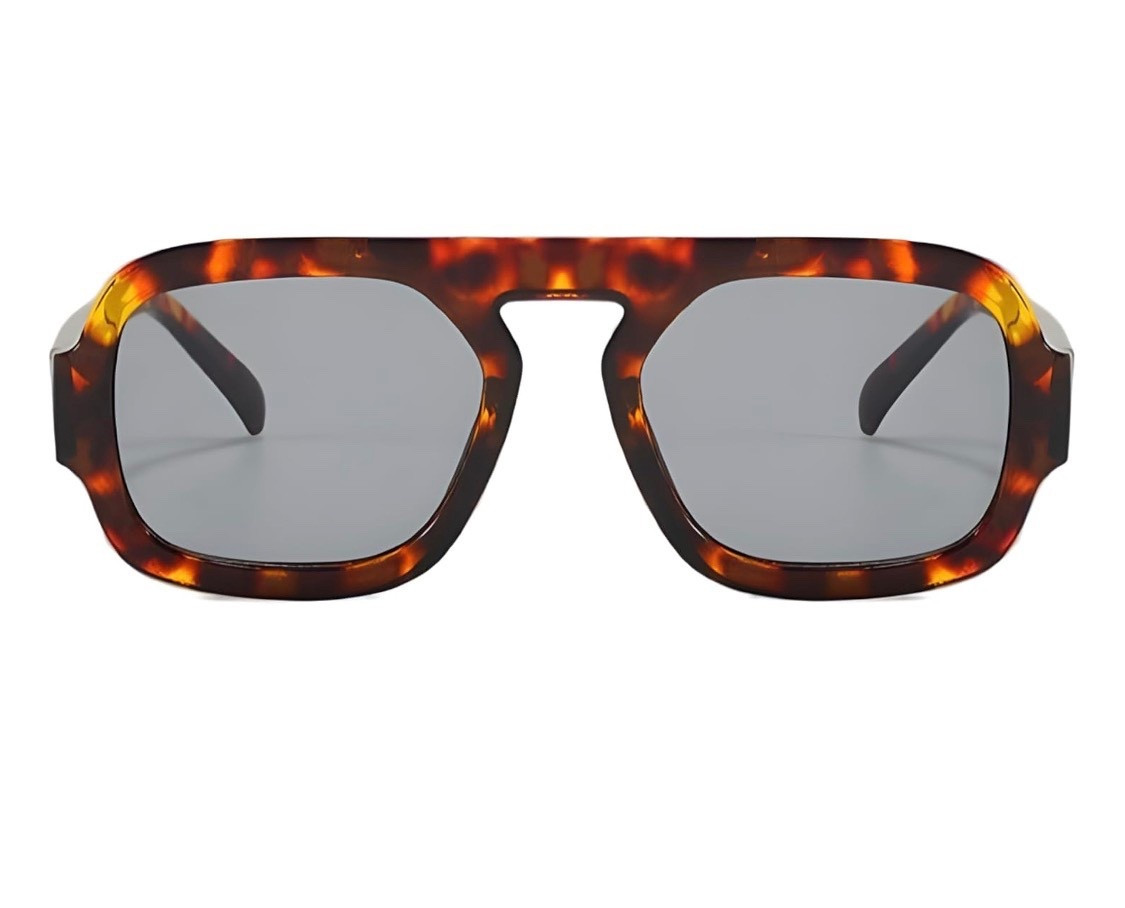 Tortoise Oversized Shields – Cool Girl Commuter

These oversized tortoise shields with warm lenses give that bold designer feel you’ve seen all over street style photos. The squared-off lenses and chunky frame scream “expensive,” but the price definitely doesn’t.

Style tip: Wear with a slick ponytail, trench or leather jacket, and headphones for a “don’t bother me, I’m booked and busy” look.

#LTKSaleAlert #LTKootd #LTKWorkwear