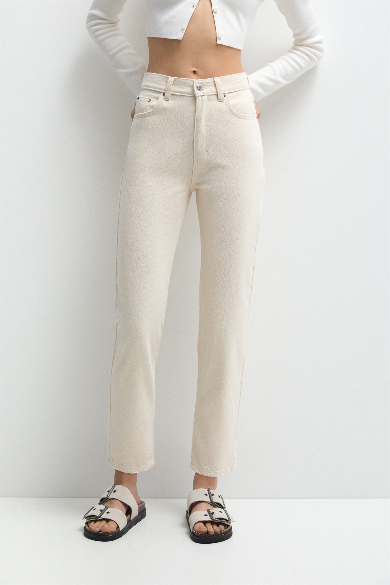 Jean mom fit taille haute | PULL and BEAR FR