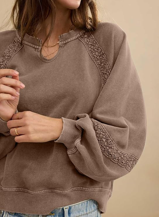 Acelitt Women Casual Long Sleeve Crewneck Sweatshirts Pullover Tops,S-XXL | Amazon (US)