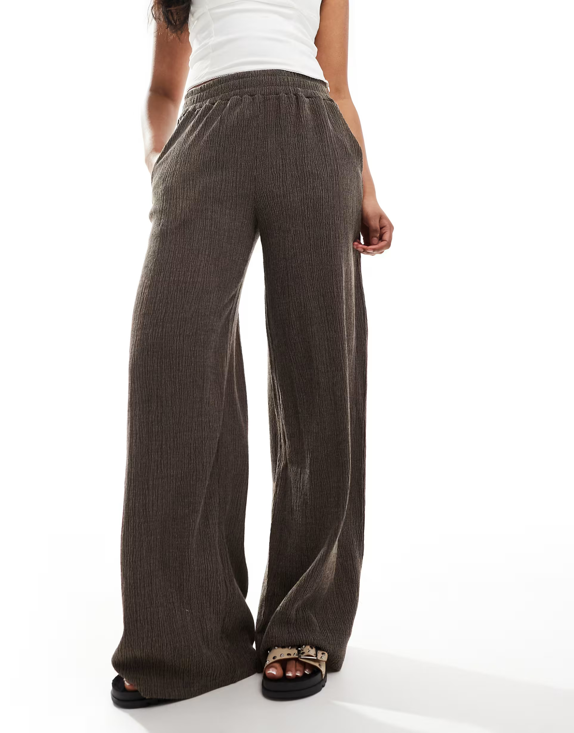 ASOS DESIGN textured wide leg pants in chocolate | ASOS (Global)