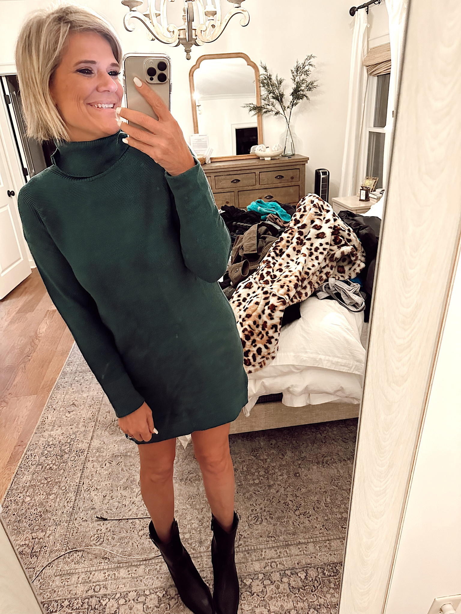 Holiday dress from Amazon // Amazon fashion // sweater dress 

#LTKHoliday #LTKunder50 #LTKSeasonal