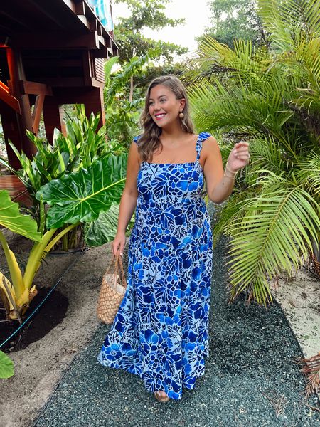 Dress from vacation about 5 months pregnant with Conrad! Wearing XL in dress use CARALYN15 - bump friendly, perfect for maternity and postpartum. Wearing 2X in strapless bra 