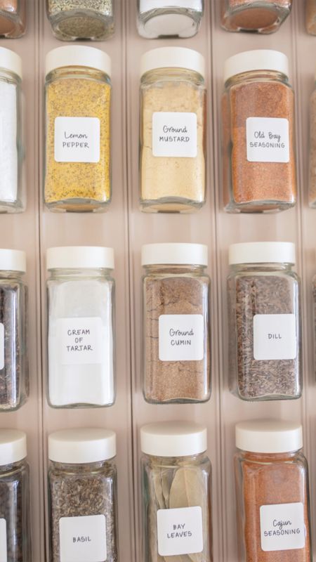 Spice drawer organization 

Home organization, Amazon finds, Amazon favorites, organizer, spice rack, neat method, spice labels, spice bottles 

#LTKfindsunder100 #LTKhome #LTKVideo