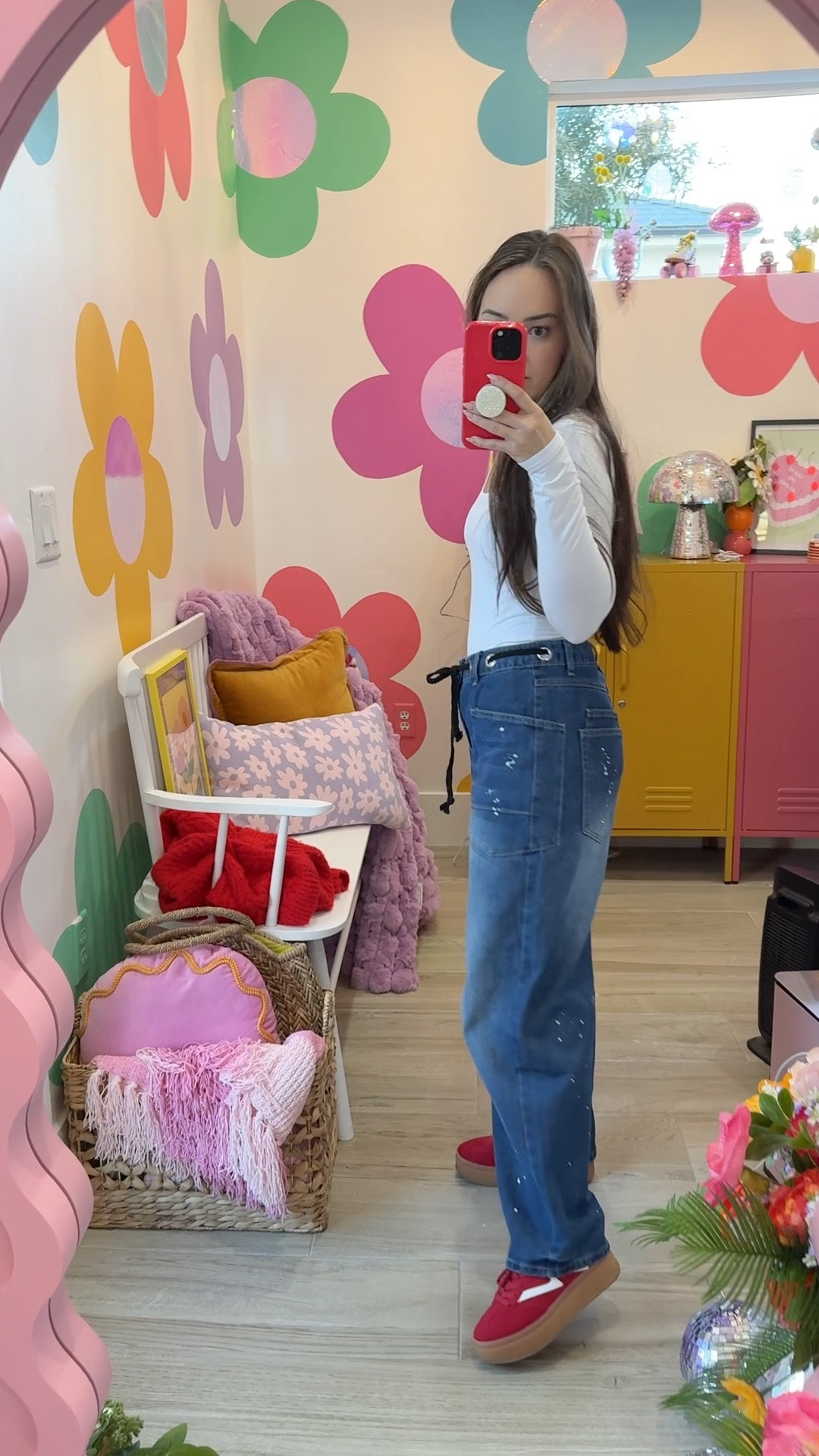 I found another great pair of Amazon jeans and they are on sale rn! I love the deep pockets, drawstring waist, and barrel-shaped legs. They even have paint splatters on them which is so perfect for me! 🤣 I’m always working on a DIY project and now I don’t have to worry about messing them up! I ordered a size 8 but probably could have gone down one size.

#LTKFindsUnder50 #LTKSaleAlert #LTKSeasonal