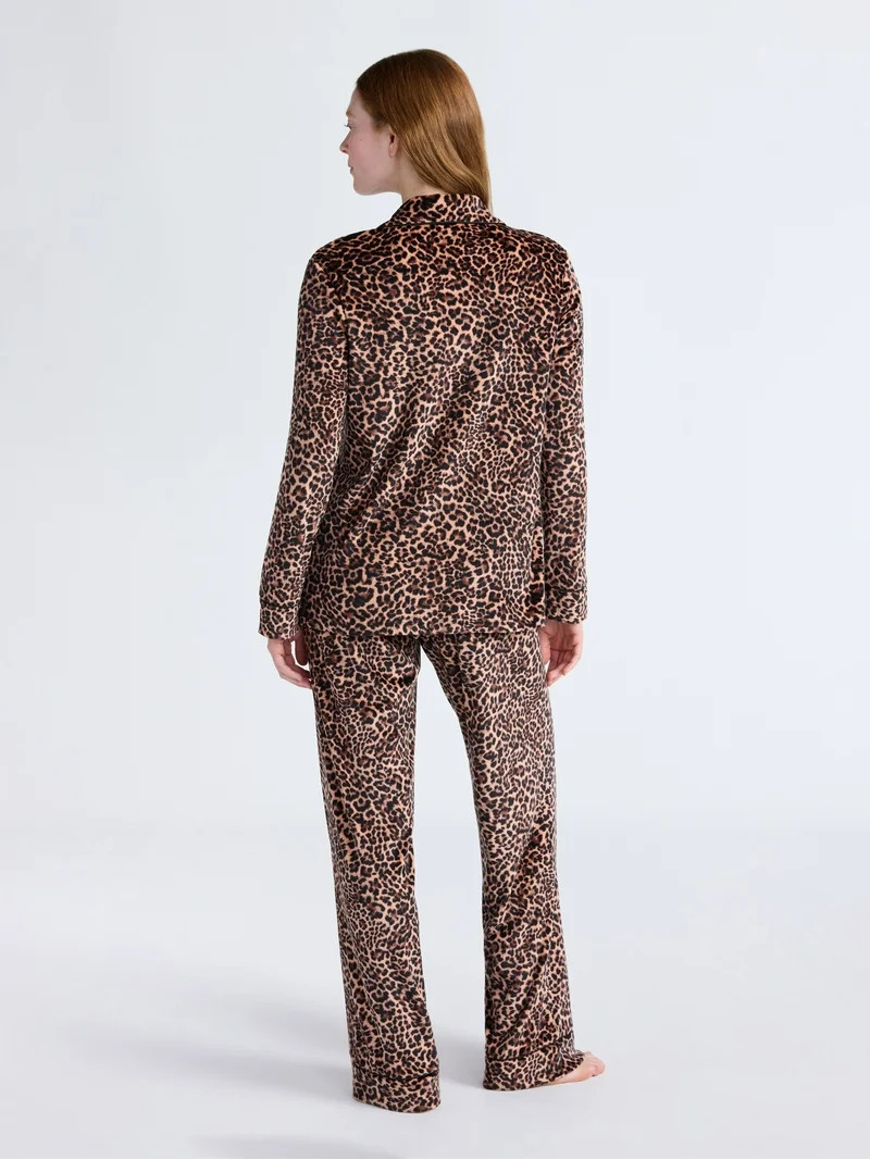 Joyspun Women’s Stretch Velour Notch Collar Long Sleeve Pajama Set, Sizes XS to 4X | Walmart (US)