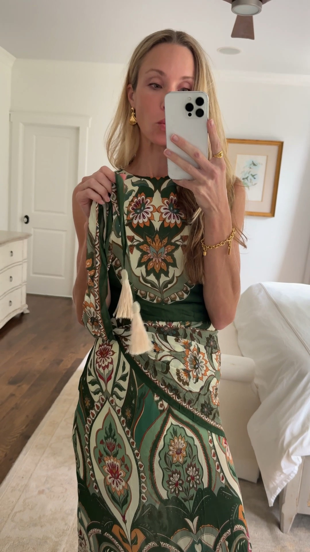 Farm Rio x @Anthropologie collab dress is gorgeous 🫶🏻 Built in tassel scarf makes it easy to style! Wearing XS

Anthropologie fall, fall dress, transitional dress, early fall dress, fall dresses, early fall outfits, fall event dress, fall baby shower dress, fall vacation dress, fall day dress, fall wedding shower dress, Anthropologie dresses

#LTKootd #LTKgrwm #LTKSeasonal