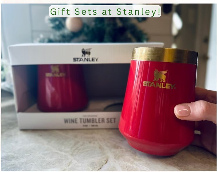 #ad Still scrambling for those last few gifts on your list? this one’s for YOU! 🎄💨
Stanley has the most adorable gift sets! Mommy & mini, Growler Sets, Hot Cocoa Sets and more (seriously, something for everyone!). Perfect for teachers, neighbors, or that impossible-to-shop-for friend!

#StanleyPartner Stanley 

 