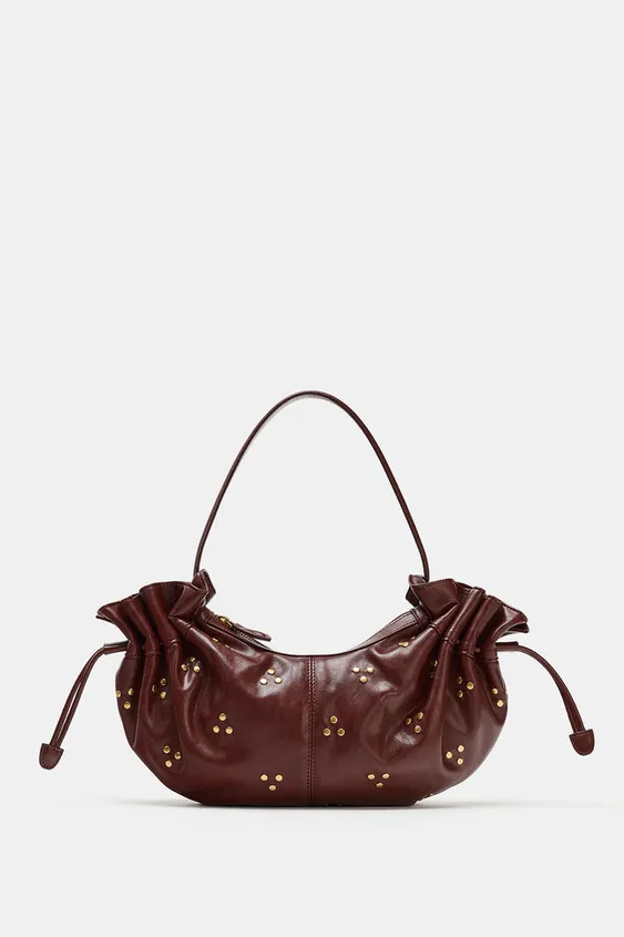 Schultertasche mit Nieten und Raffung | Zara DE