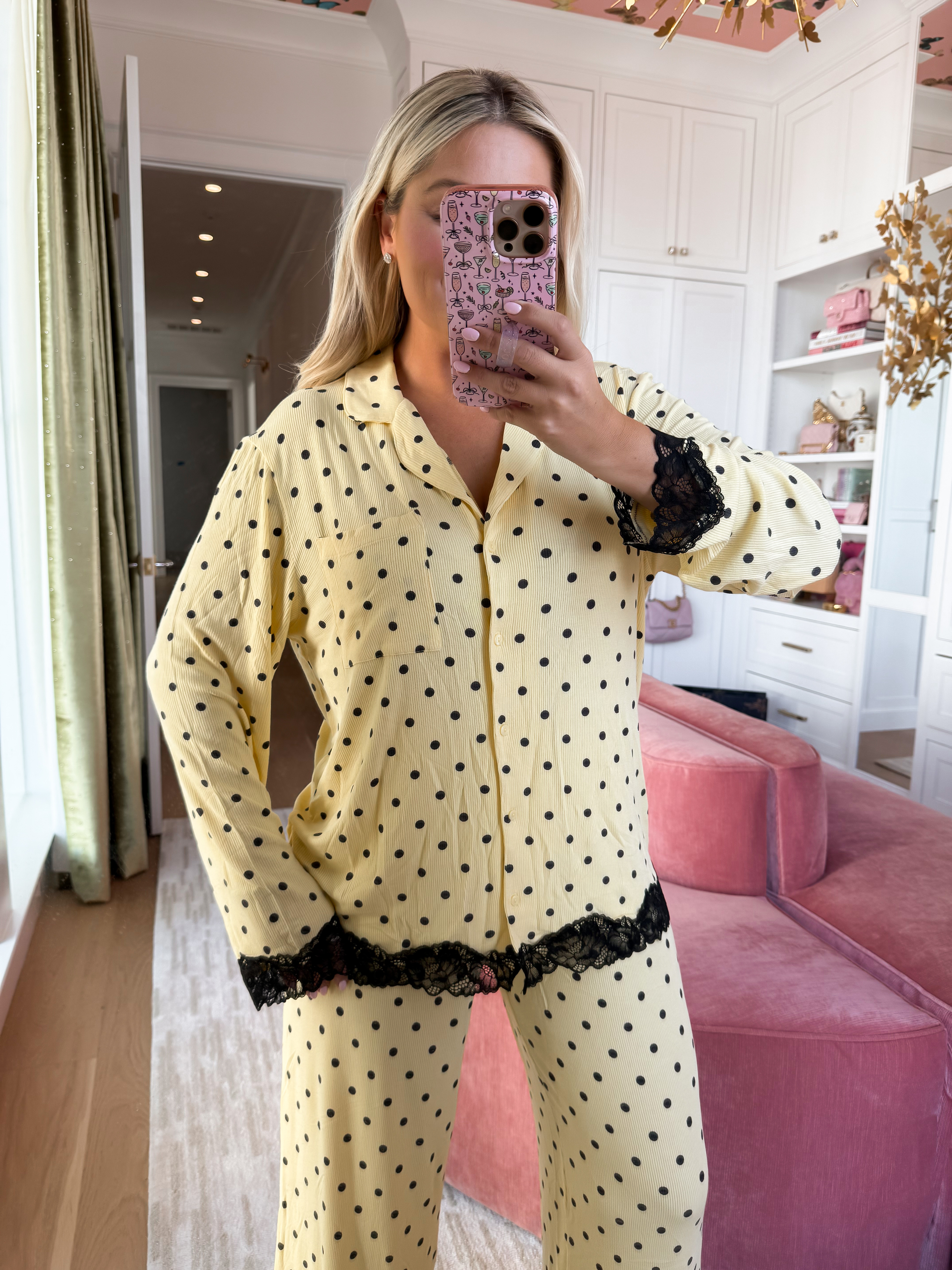 Wearing a medium in the top and a small in the pants 

#LTKootd #LTKgrwm