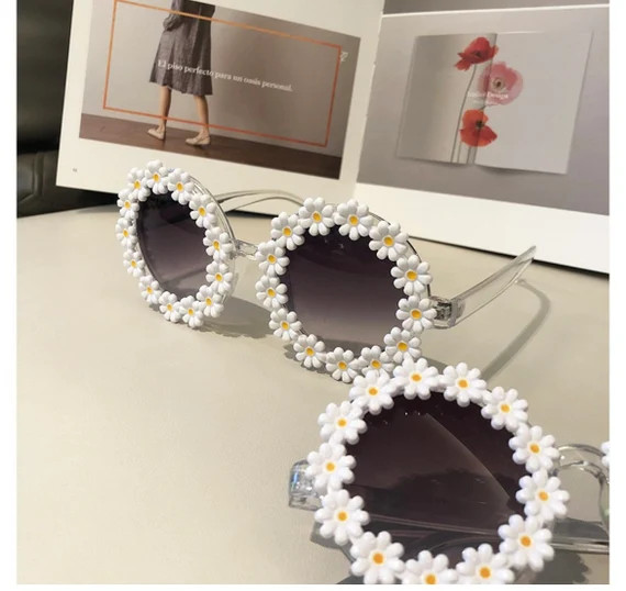 Kids Daisy Sunglasses | Etsy | Etsy (US)