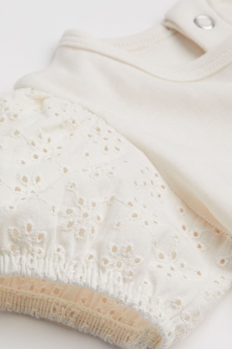 Bodysuit with Eyelet Embroidery | H&M (US + CA)