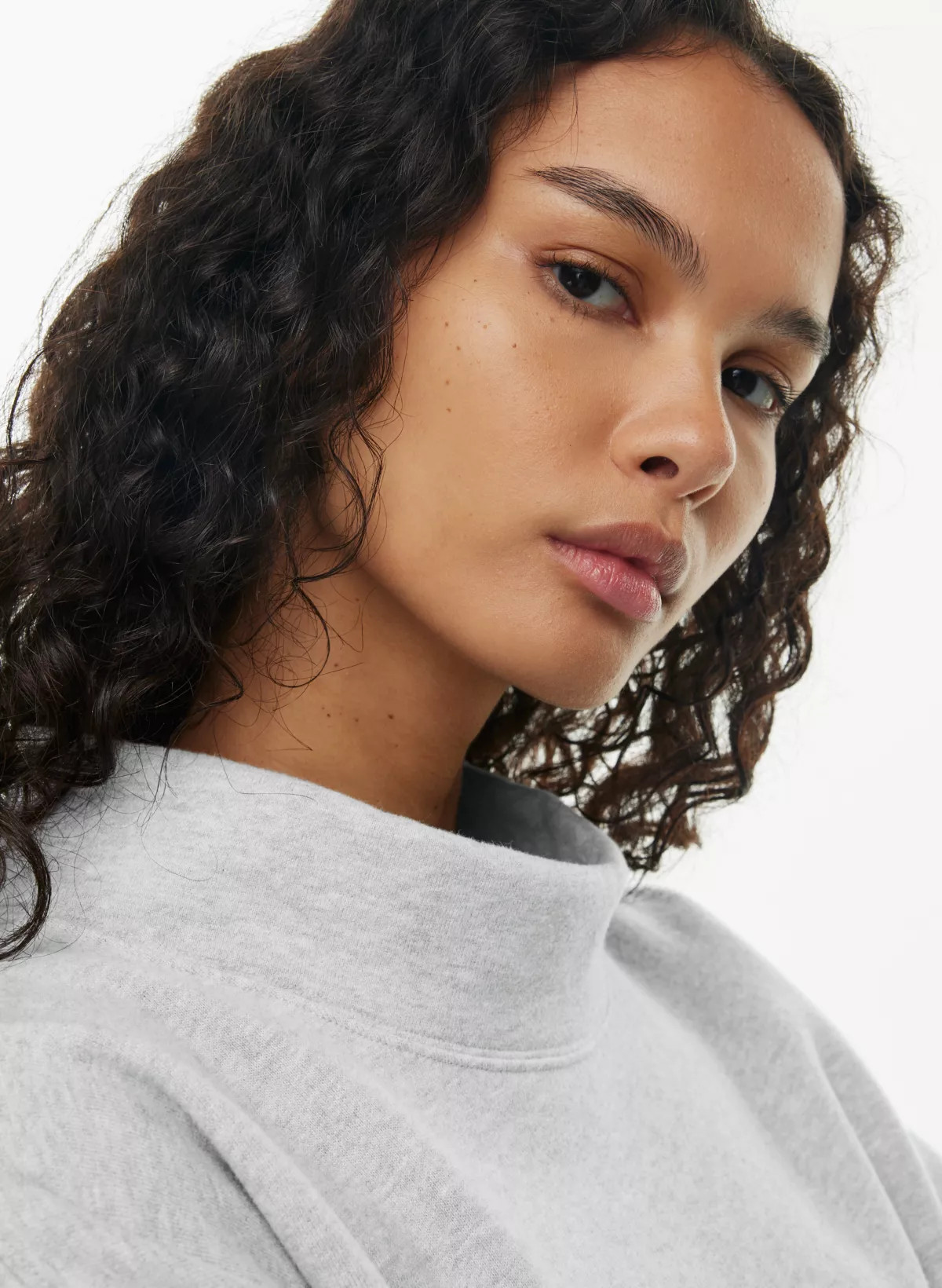 COZY FLEECE MEGA TURTLENECK SWEATSHIRT | Aritzia