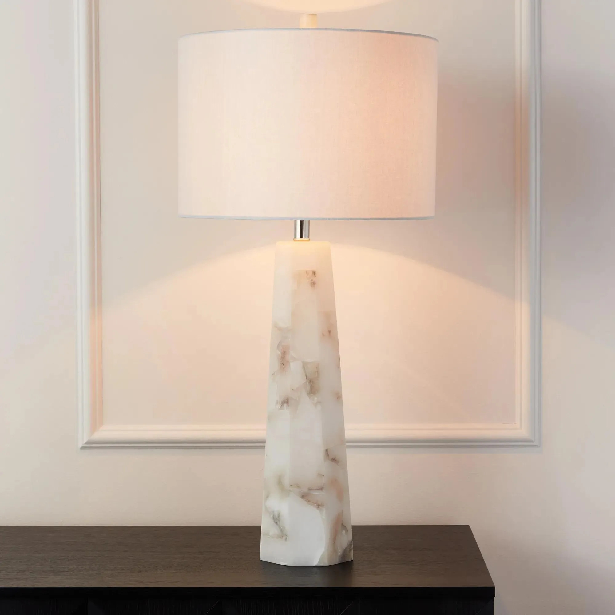 Aurora Alabaster Table Lamp 34" | Z Gallerie