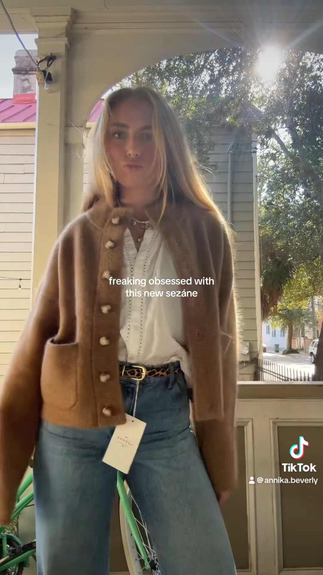 absolutely obsessed with these!! Jacket, jeans, & belt are Sézane! 


#LTKSeasonal #LTKStyleTip