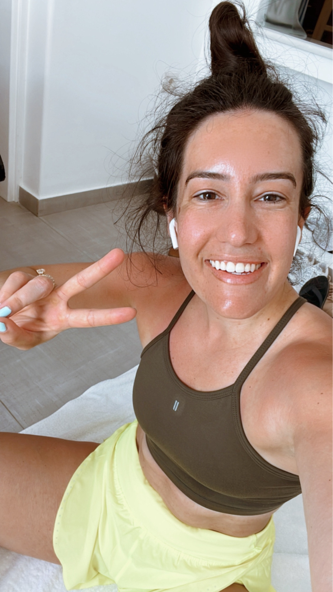 menty b means quick hotel workout in our fav nobull bra and lulu shorts 

#LTKTravel #LTKActive #LTKFitness