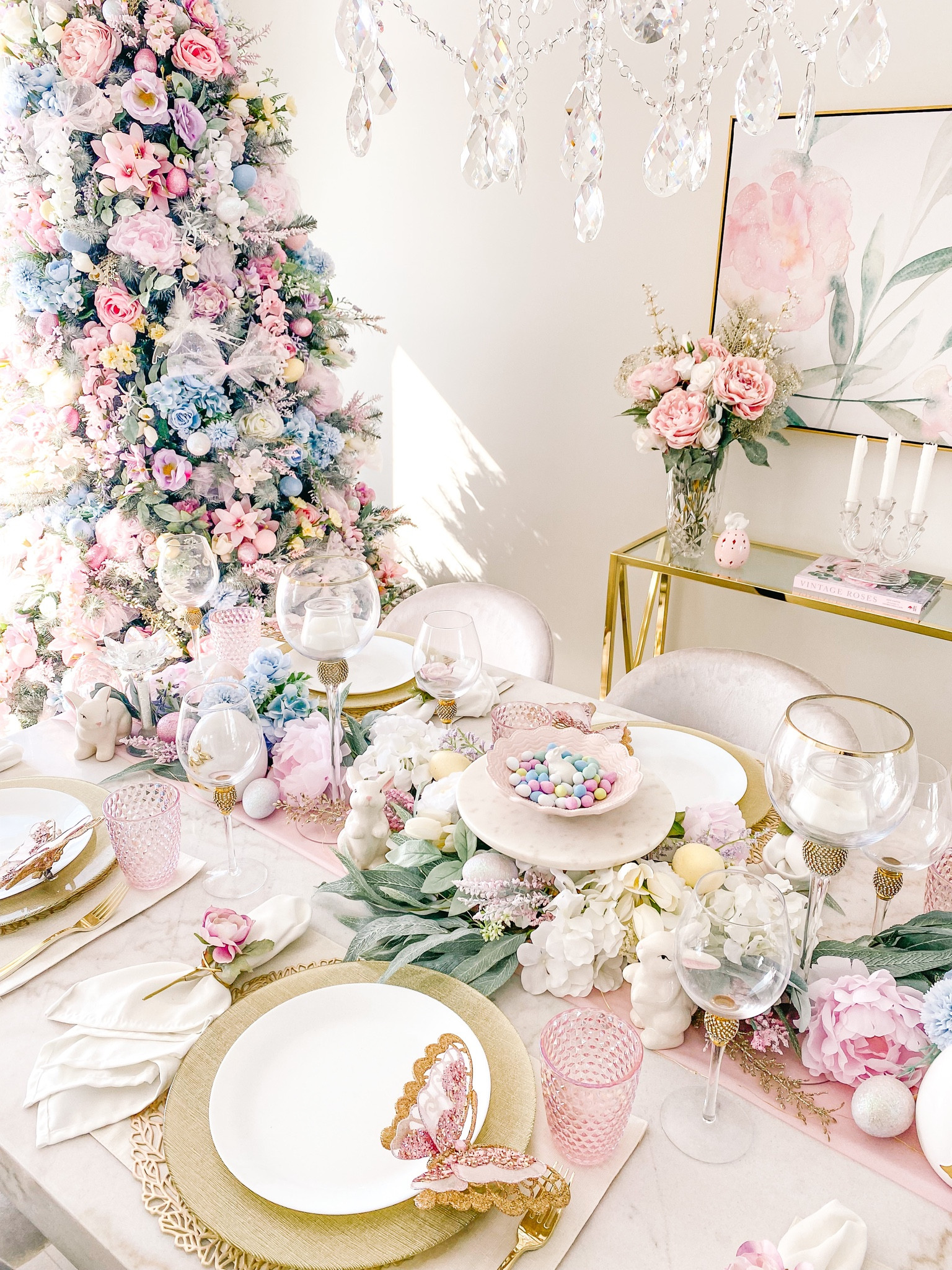 When the sunlight fills this space just right… 🤩

Full view of my S p r i n g/ Easter tree and tablescape together. Now just to find some new pretty plates! ✨🍽️🐇🌸🌿🦋

#LTKSeasonal #LTKhome #LTKunder100