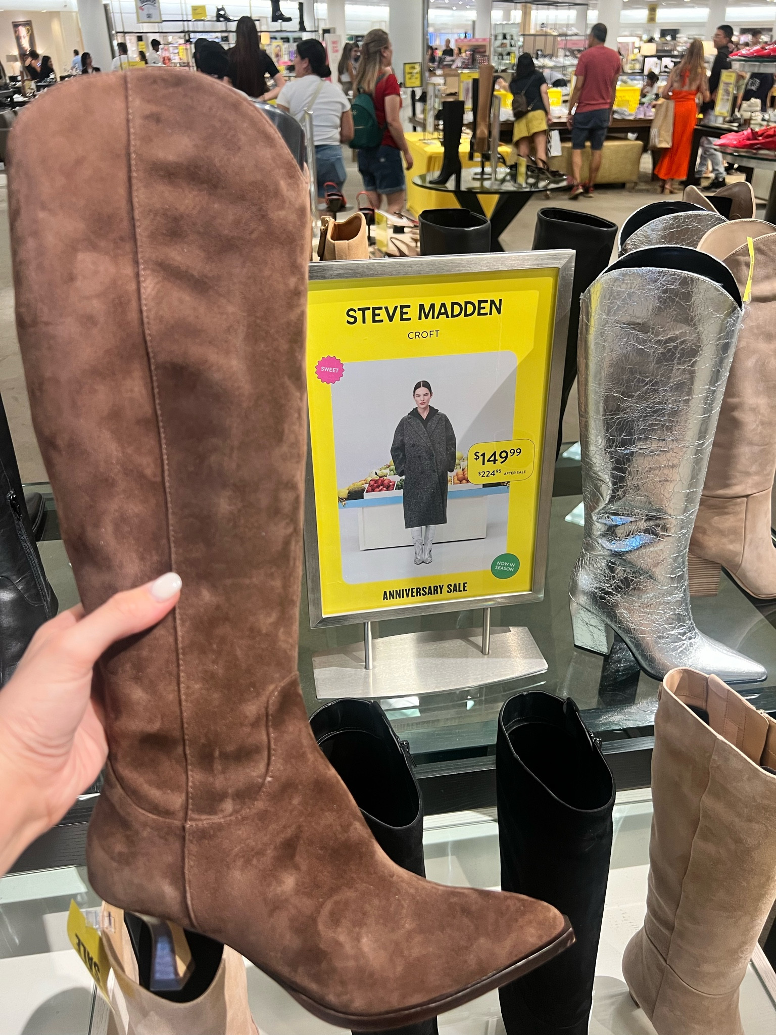 #1 Selling boots from the NSALE!!! 

Steve Madden, Dolce Vita, fall fashion, suede boots, tall boots, fall boots, Nordstrom Anniversary sale

#LTKShoeCrush #LTKSaleAlert #LTKxNSale