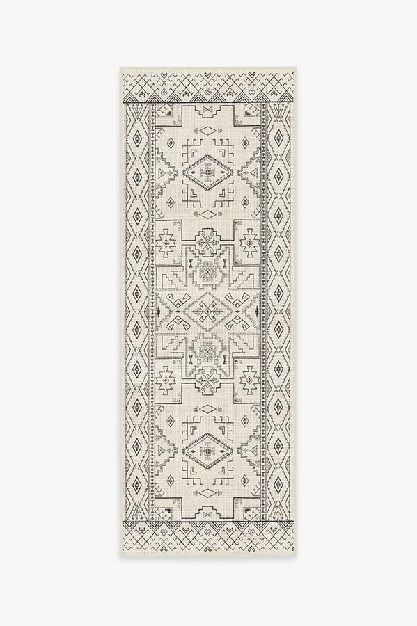 Leelu Black & White Rug | Ruggable