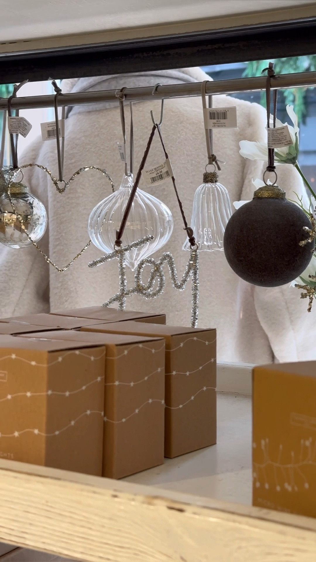 The White Company, Christmas Tree, Gifts for Her, Christmas Decor, Minimal Christmas Decor, Home Decor, Christmas Decorations, Fake Christmas Treee